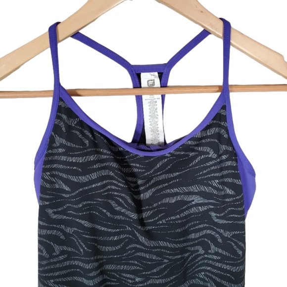 Fabletics Tank Top Norwalk attached bra Gym Running Yoga Workout Athletic S - Picture 5 of 8